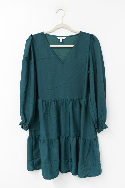 Time and Tru v neck tiered dress Size S / EUC
