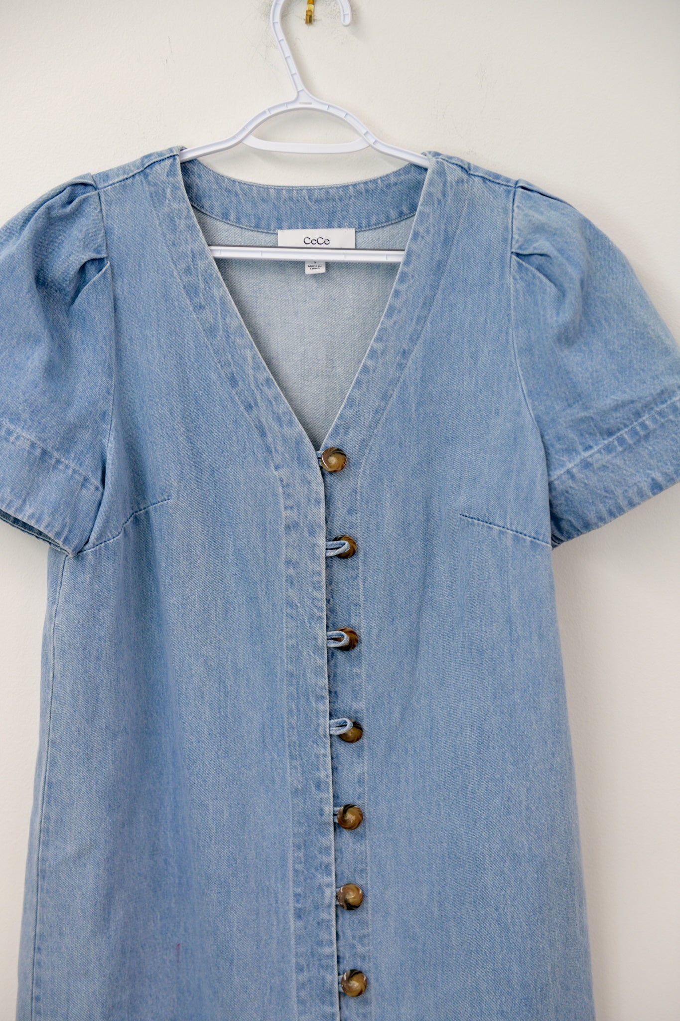 Cece mini denim dress Size S / EUC