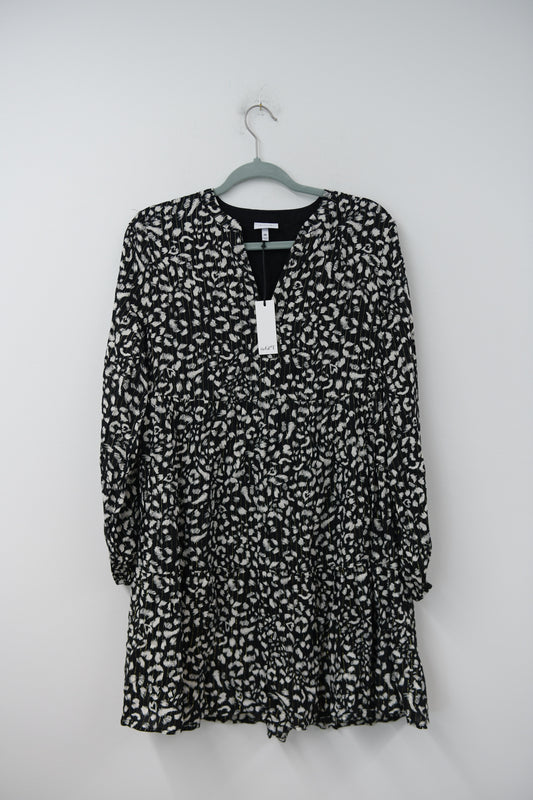 The Get tiered mini dress Size M / NWT