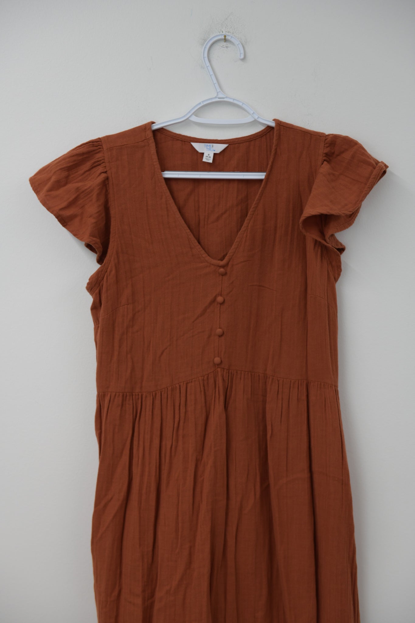 Time and Tru flutter sleeve midi dress Size S / EUC