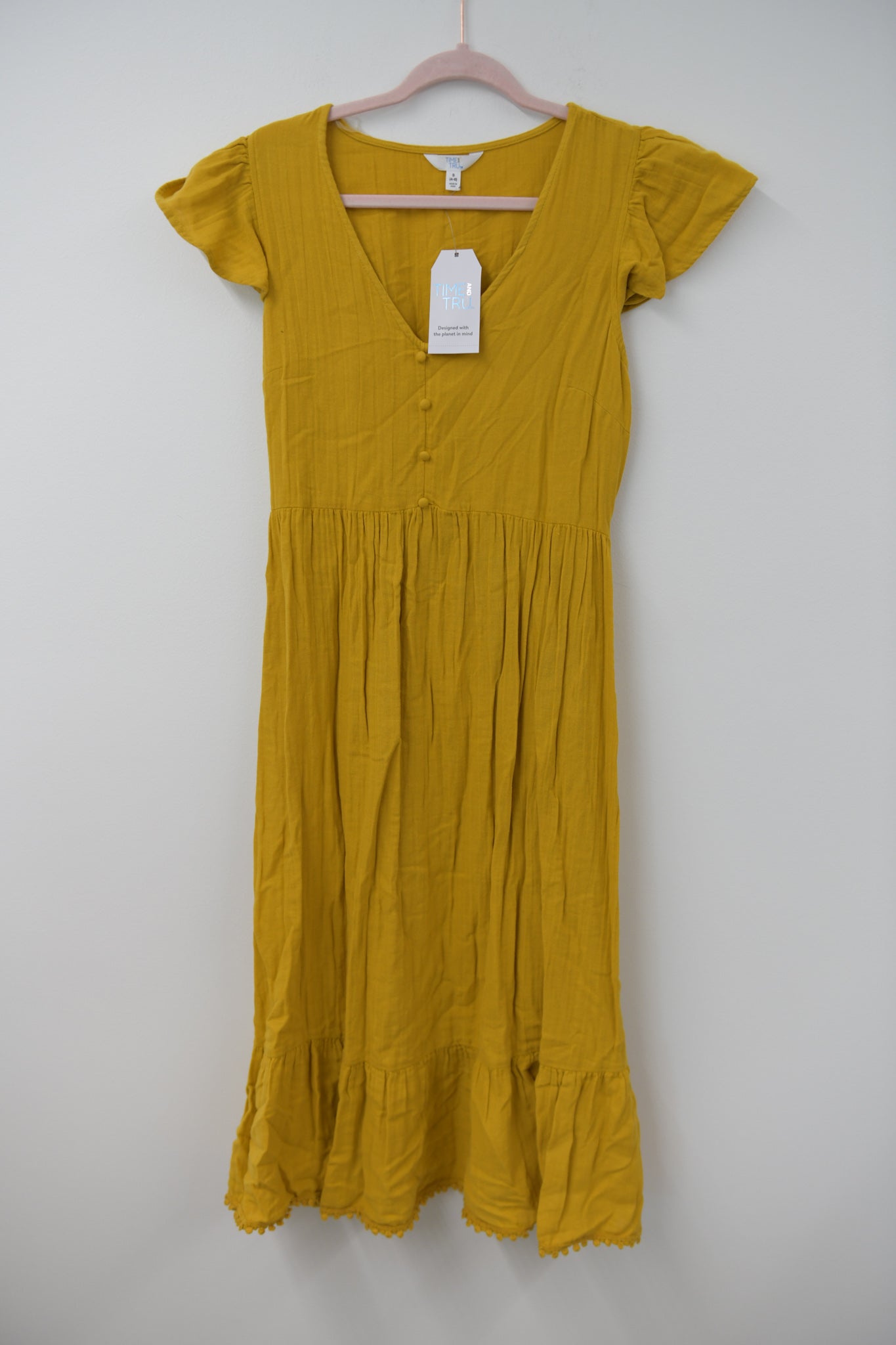 Time and Tru flutter sleeve midi dress Size S / NWT