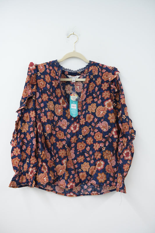 Pioneer Woman long sleeve pleated ruffle blouse Size S / NWT