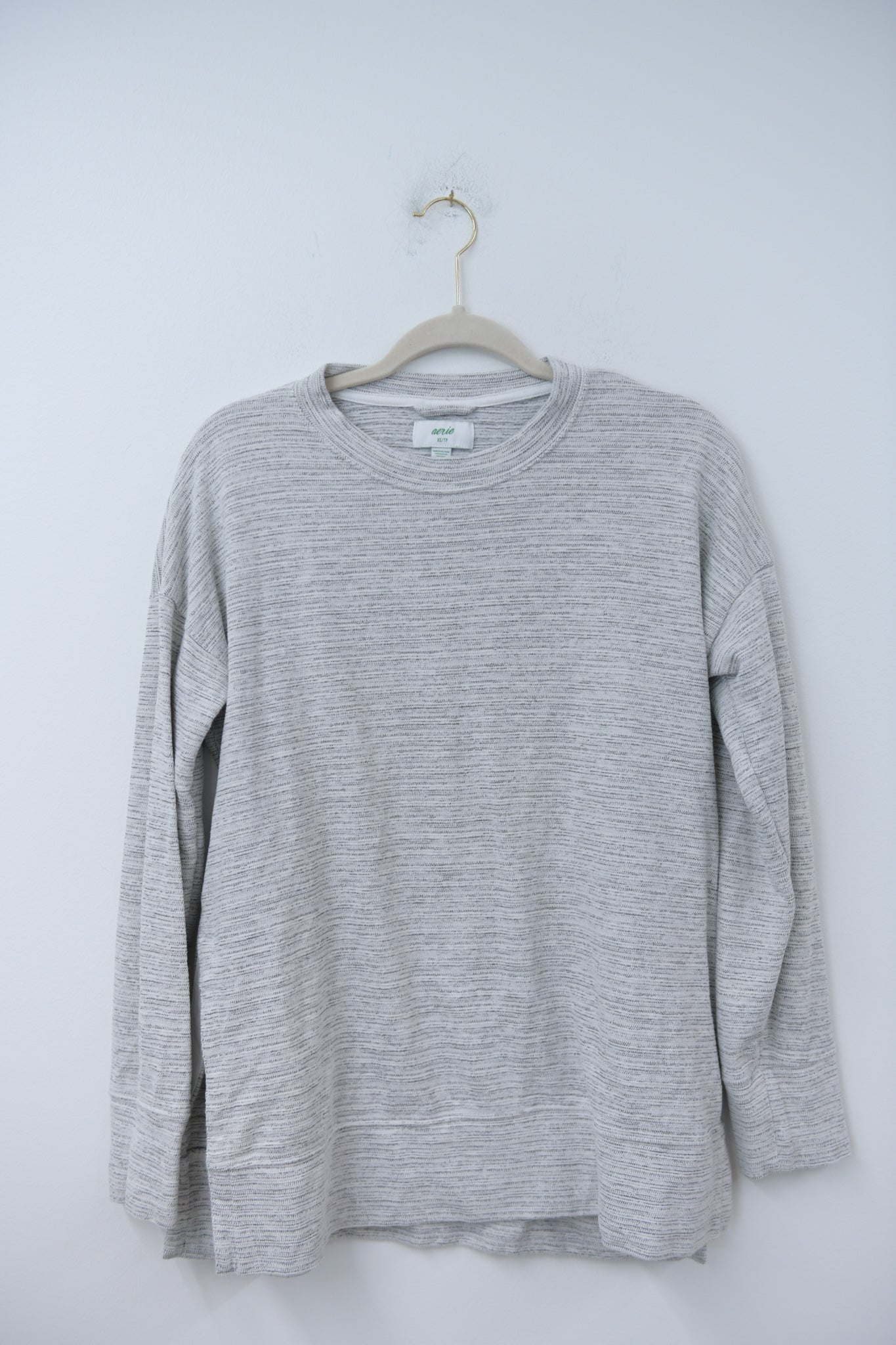 Arie sweatshirt Size XS / EUC