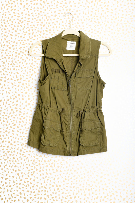 Old Navy vest Size S/ EUC