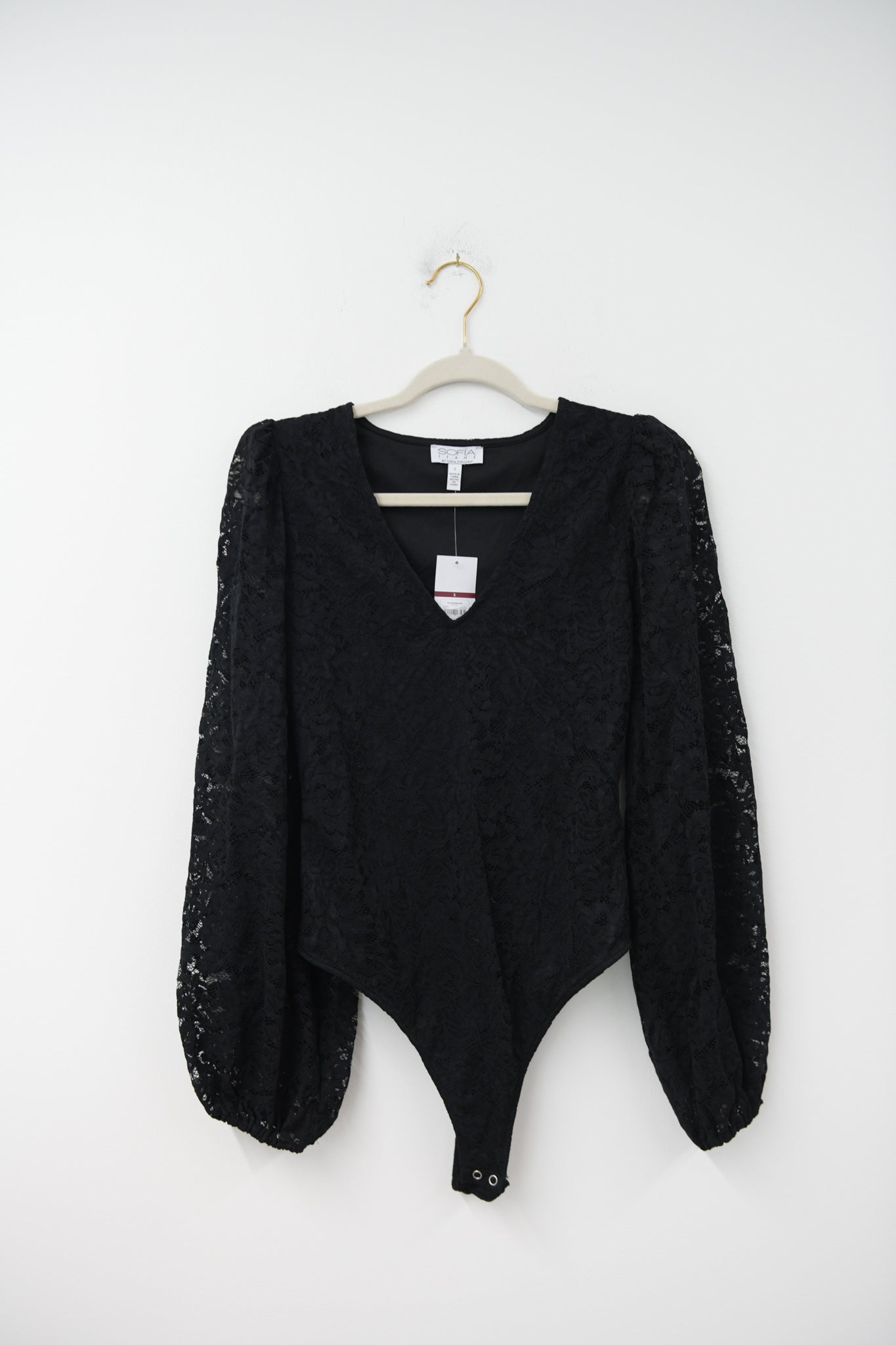 Sofia off long sleeve lace bodysuit Size S / NWT