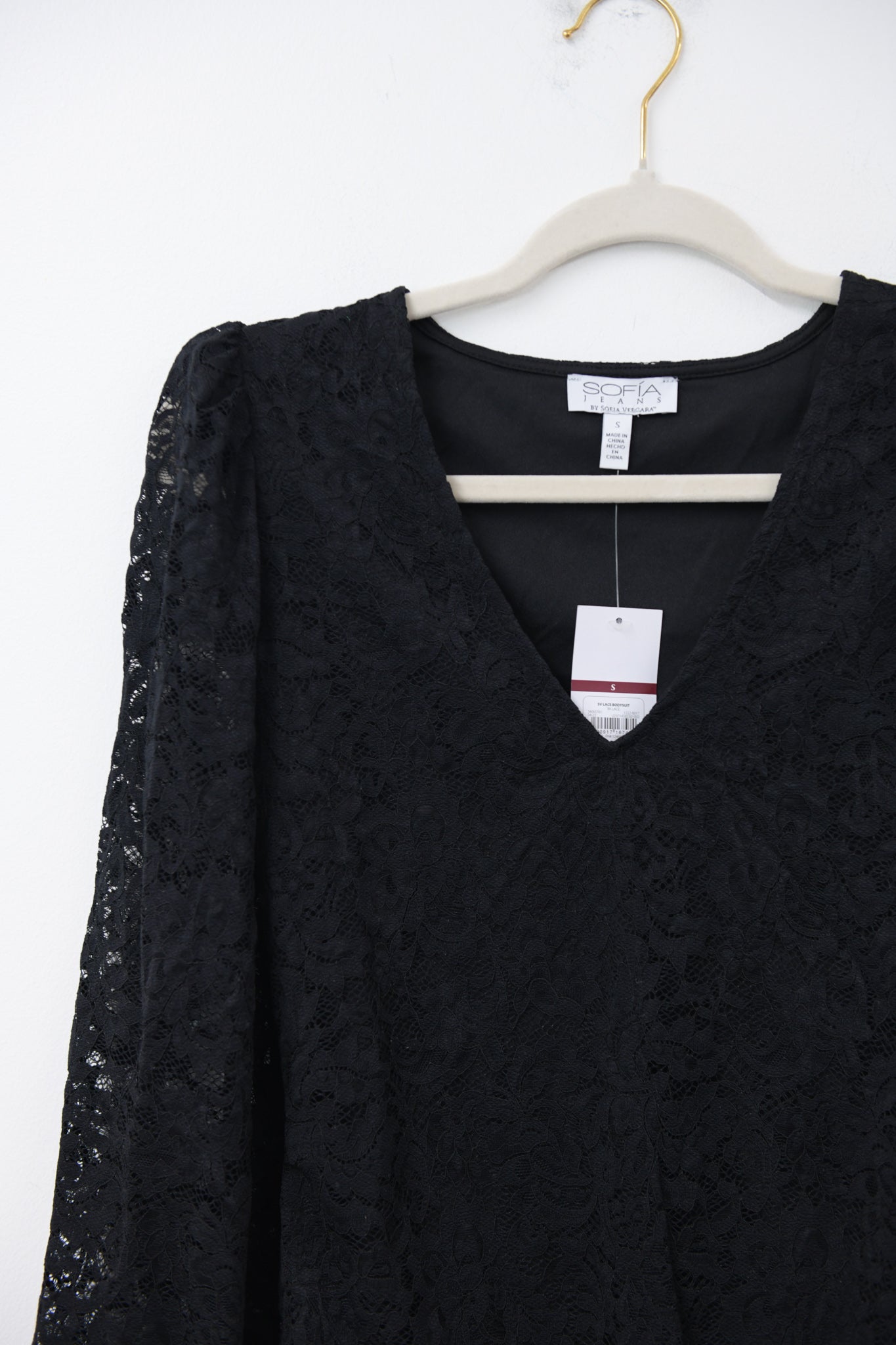 Sofia off long sleeve lace bodysuit Size S / NWT