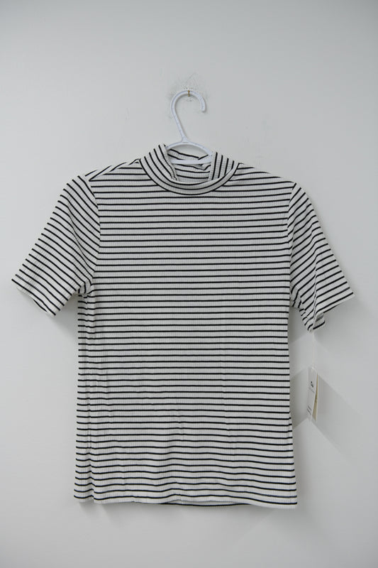 Free Assembly ribbed mockneck tee Size M / NWT