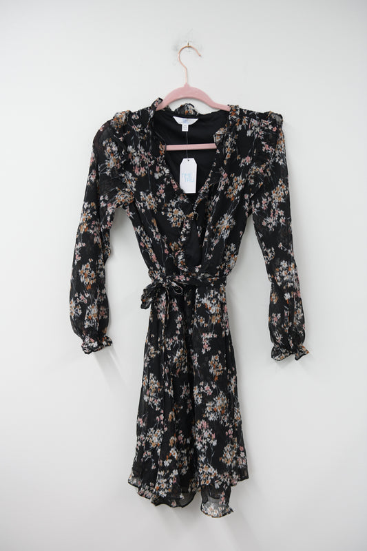 Time and Tru wrapped mini dress Size XS / NWT