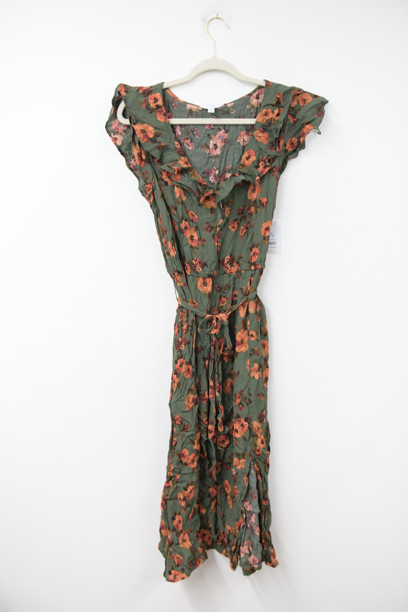 Time and Tru ruffled neck midi dress Size M / NWT