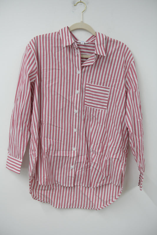 Time and Tru long sleeve button down shirt Size S / NWT