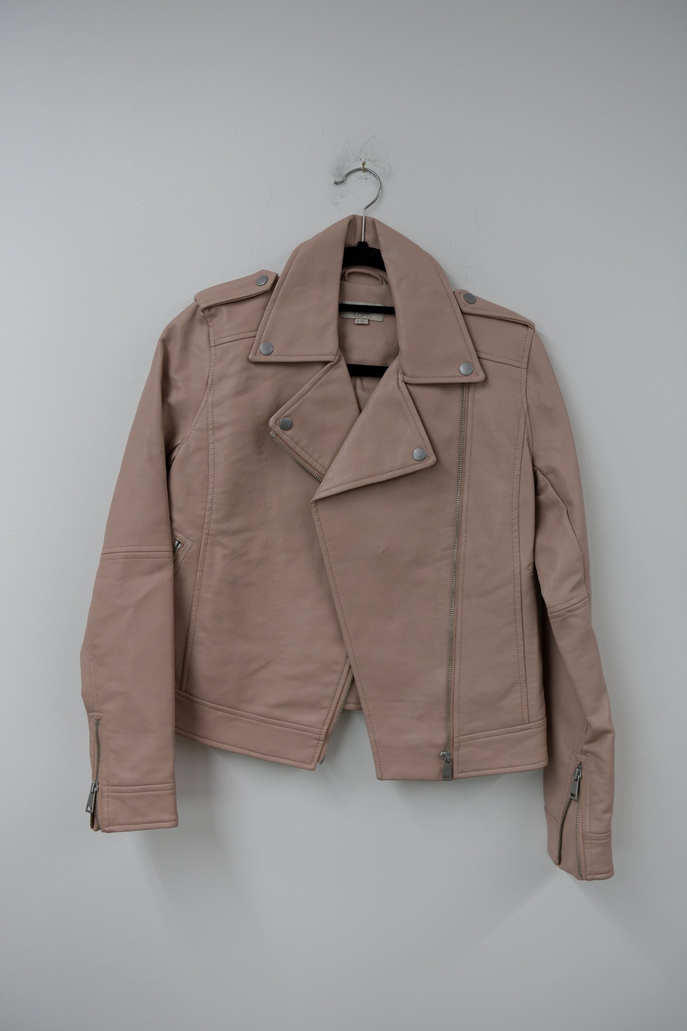 Loft faux leather moto jacket Size S / EUC