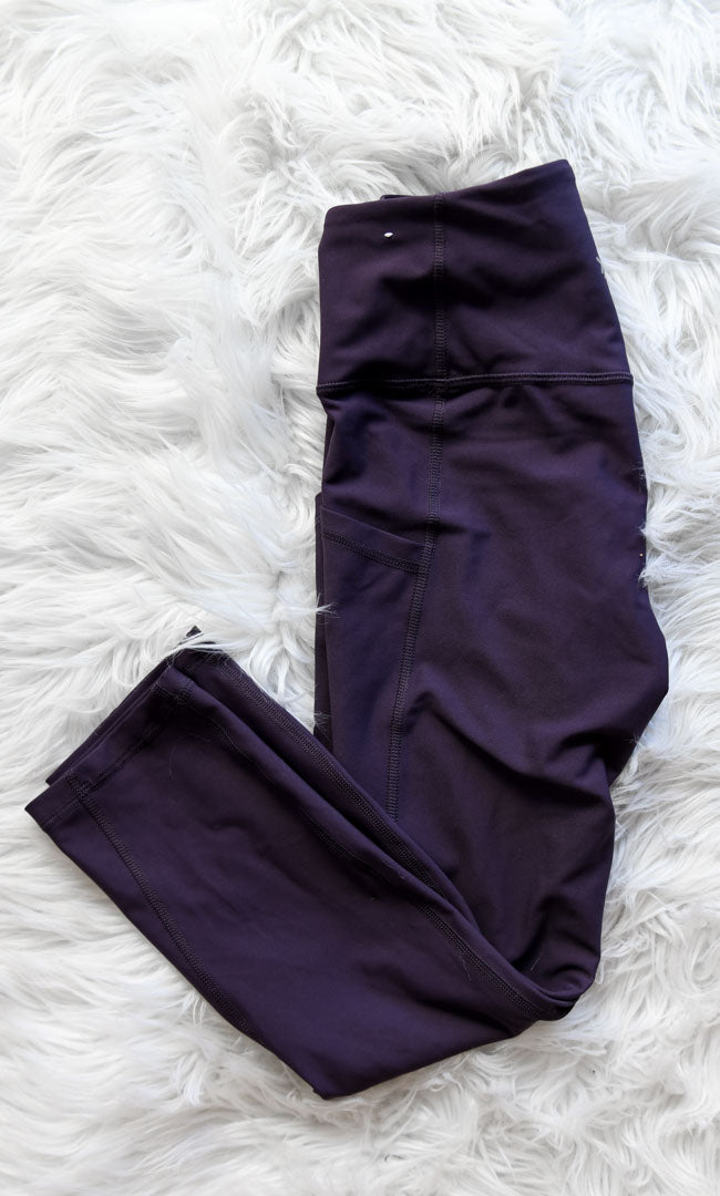 Old Navy high rise capri leggings Size S / EUC