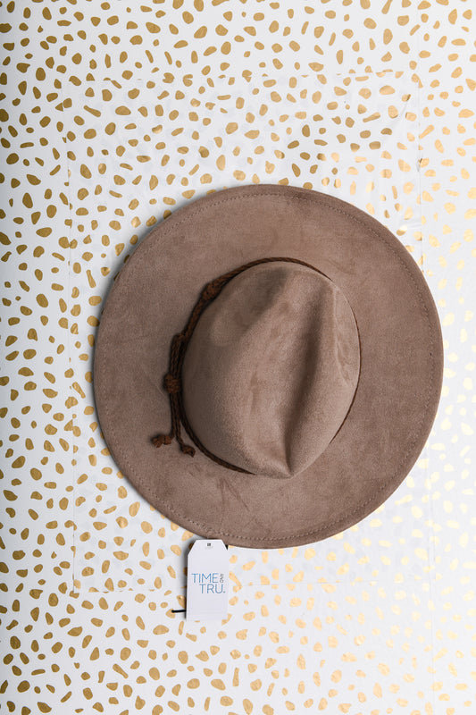 Time and Tru women's suede fedora hat