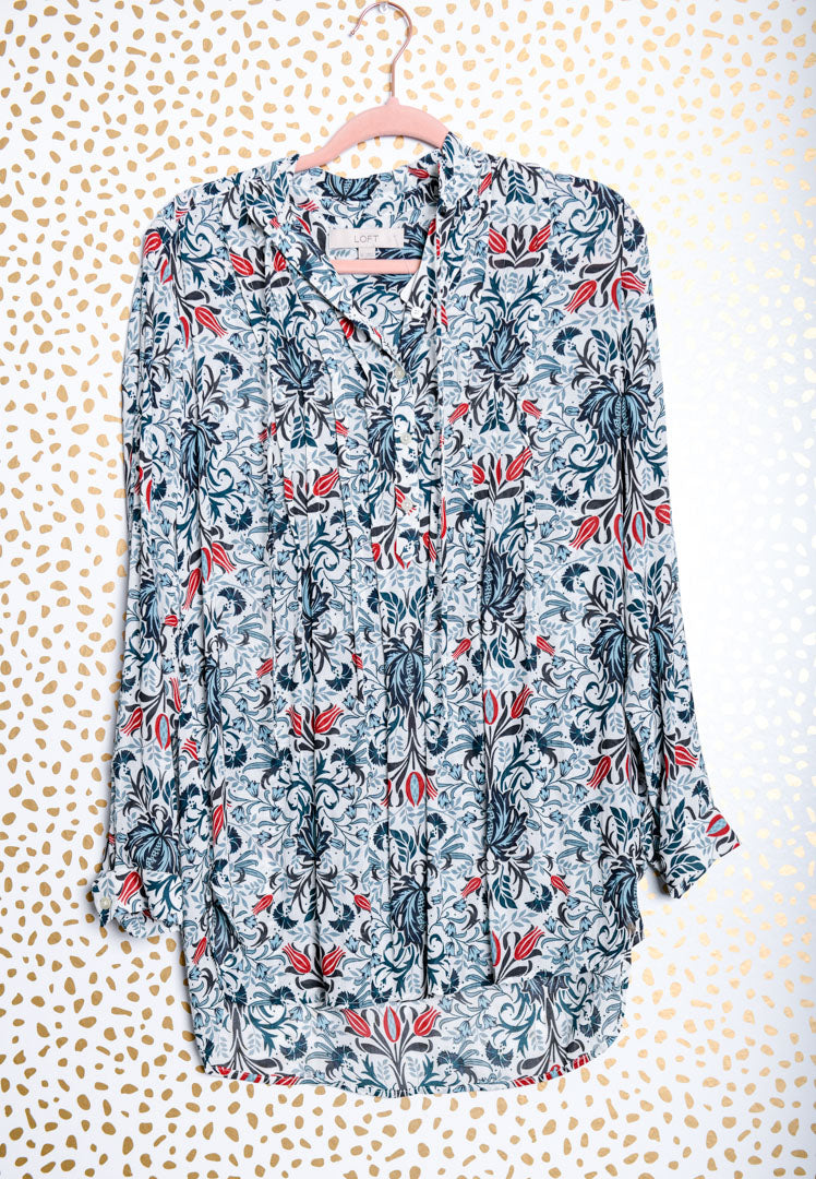 Loft long sleeve blouse Size XS \ EUC
