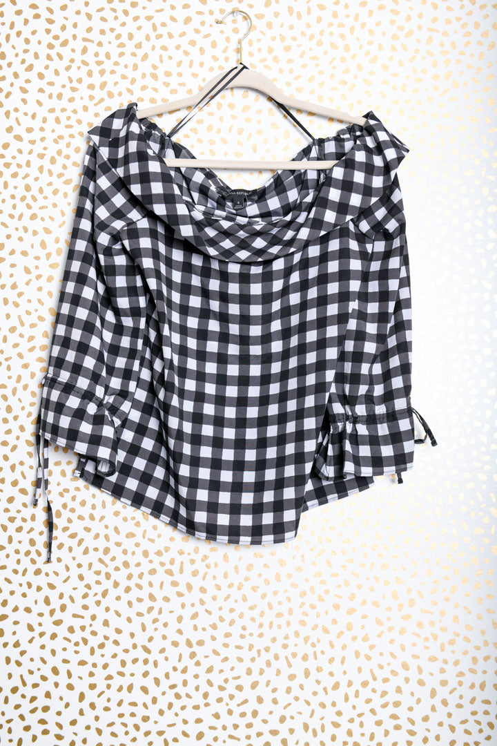 Banana Republic long sleeve of the shoulder blouse Size S \ EUC