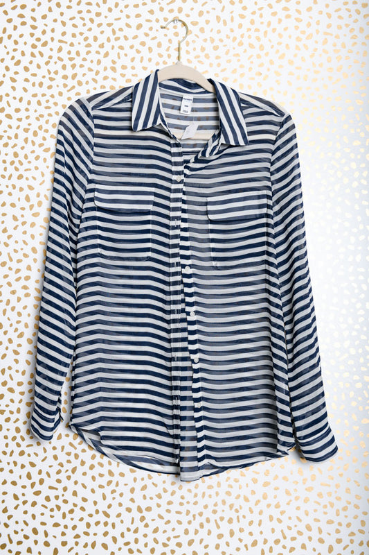 Old Navy long sleeve blouse Size S/P /EUC