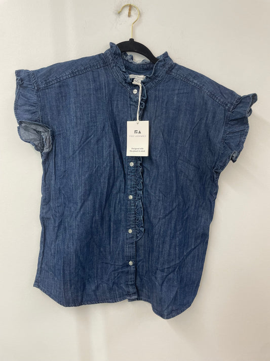 Free Assembly ruffled sleeve top Size S / NWT
