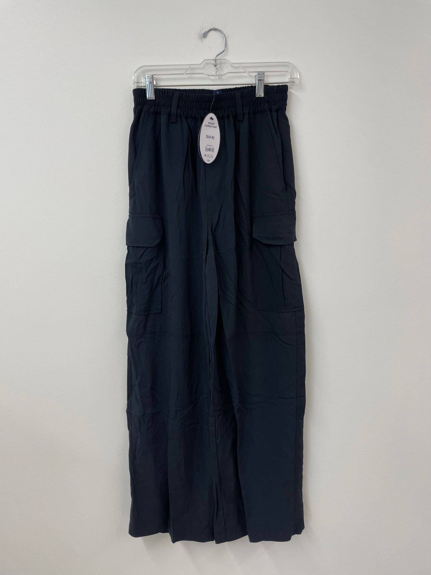 Scoop cargo pants Size S / NWT