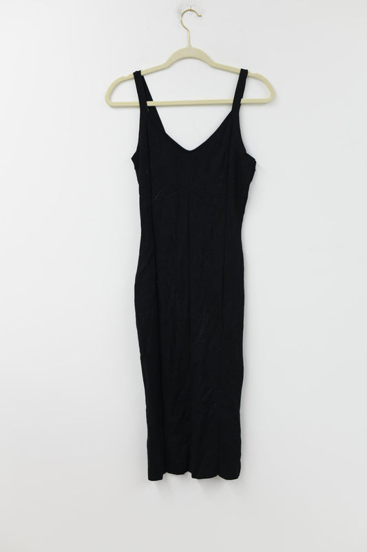 Sofia fitted midi dress Size M / EUC