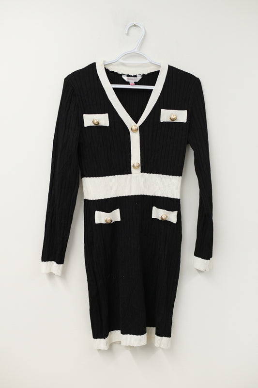 No Boundaries contrast trim dress Size L \ NWT