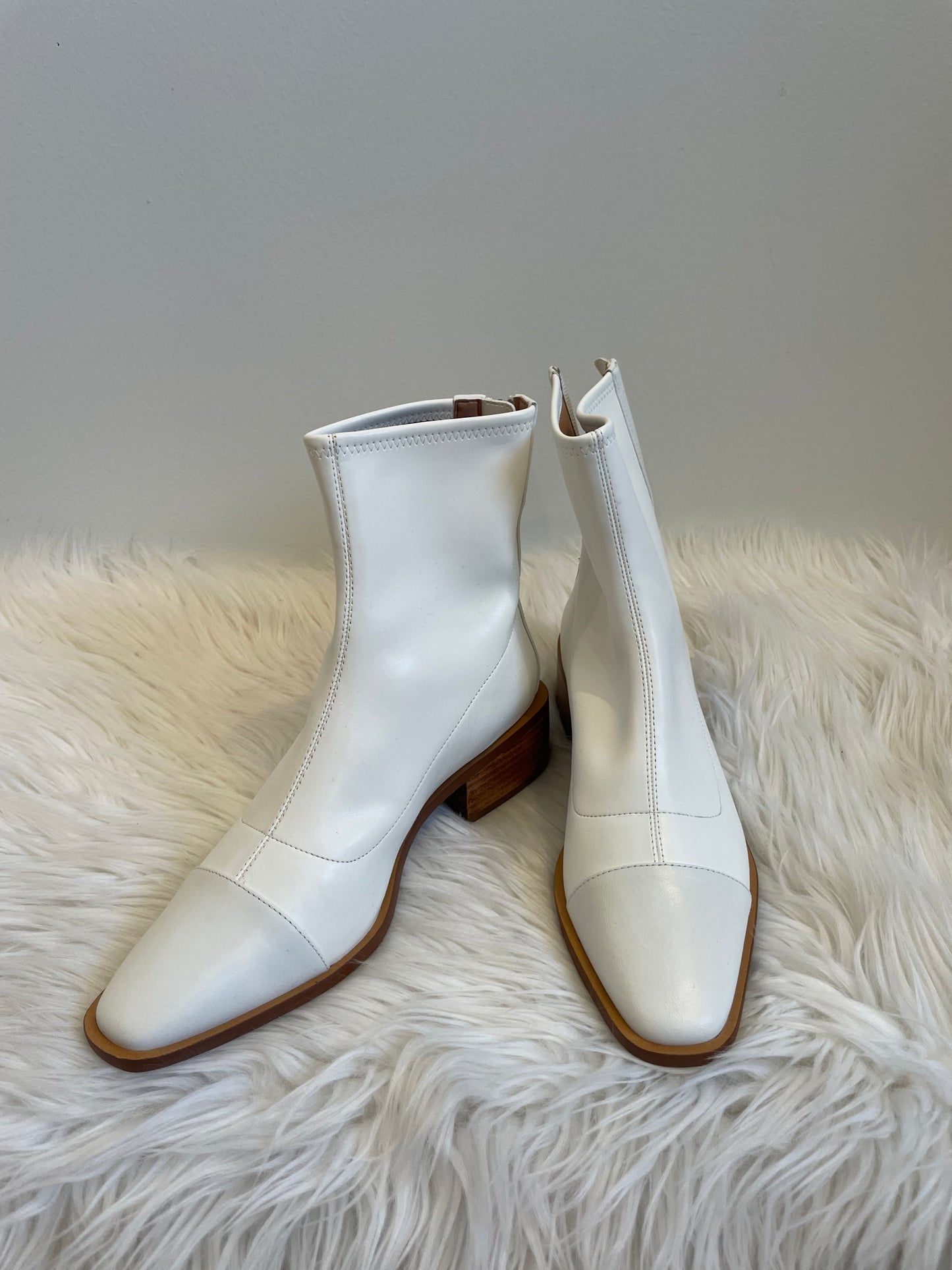 Paolo leather Venatax booties Size 8