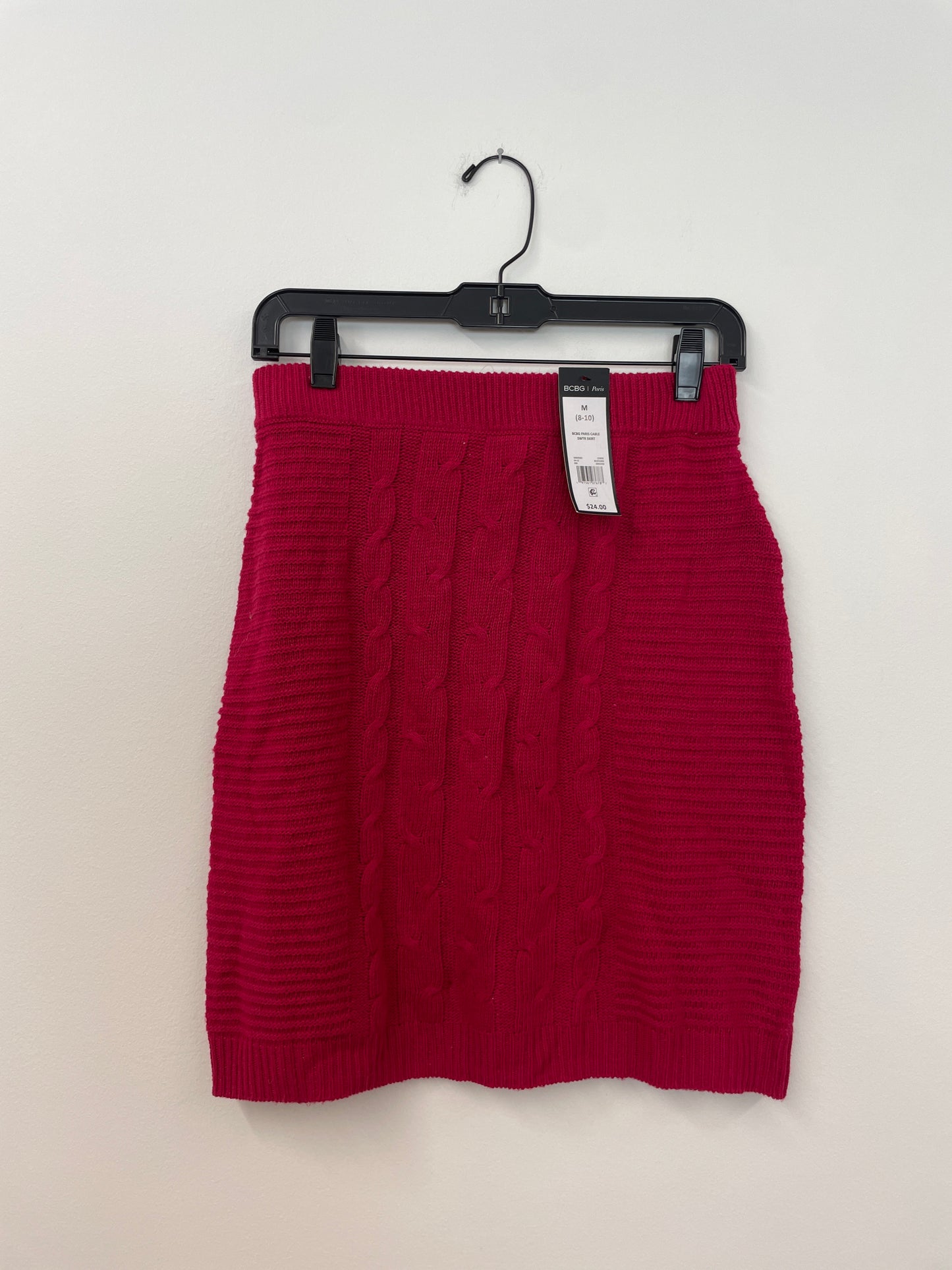 BCBG matching set sweater Size L & Sweater skirt M / NWT