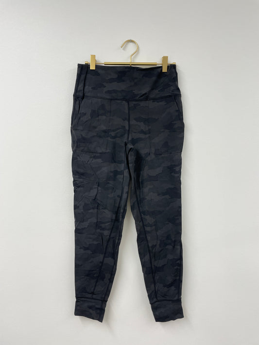 Sofia Active leggings Size S /EUC