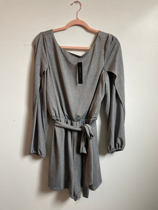 BCBG Paris split romper Size M \ NWT