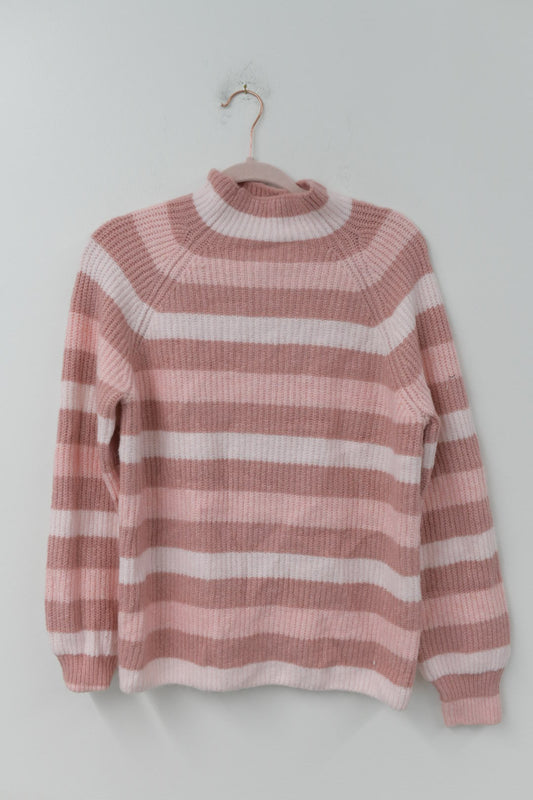 Time and Tru sweater  Size S / EUC