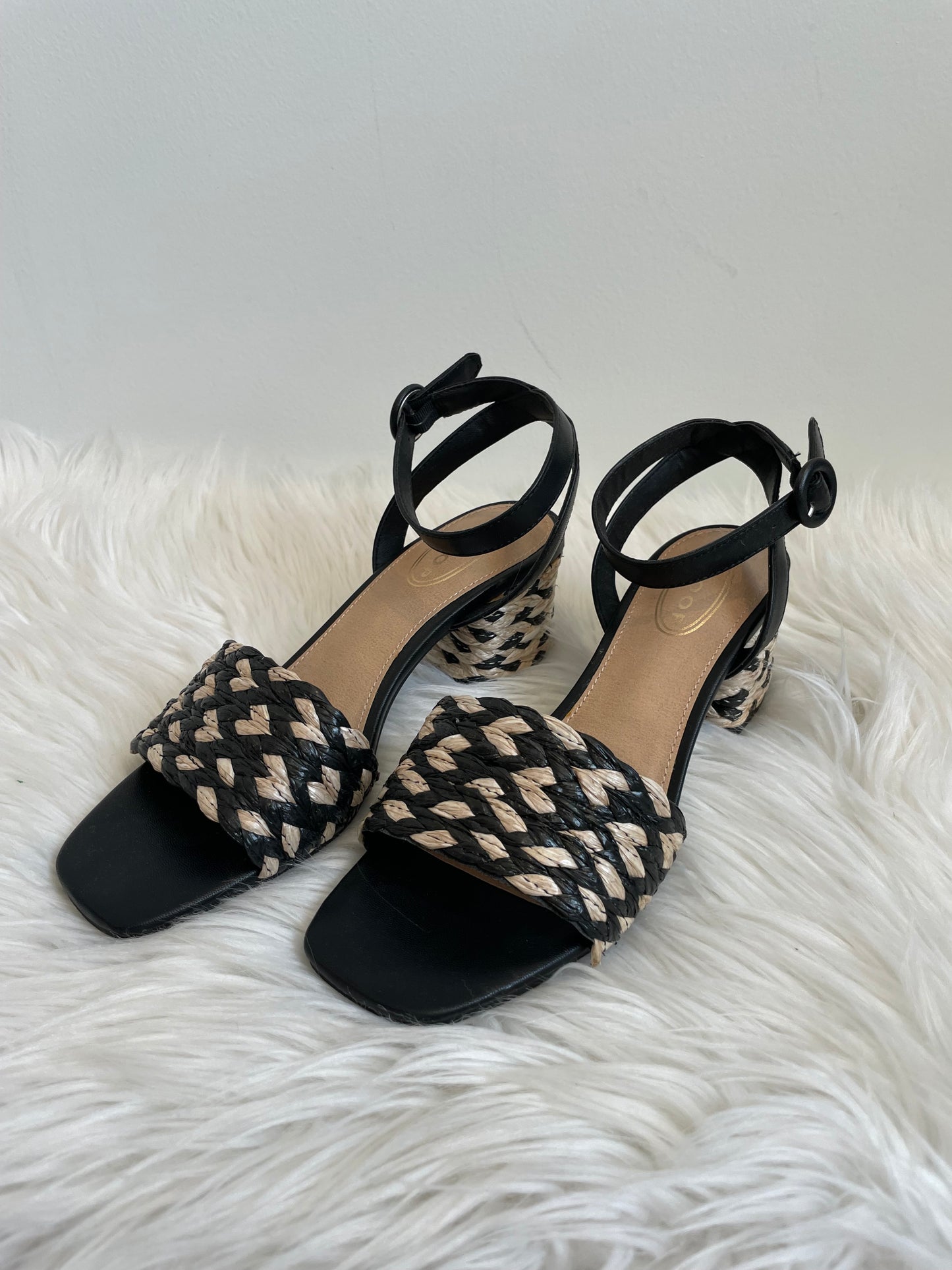 Scoop Jute Wrapped Block Heel Sandals Size 7.5
