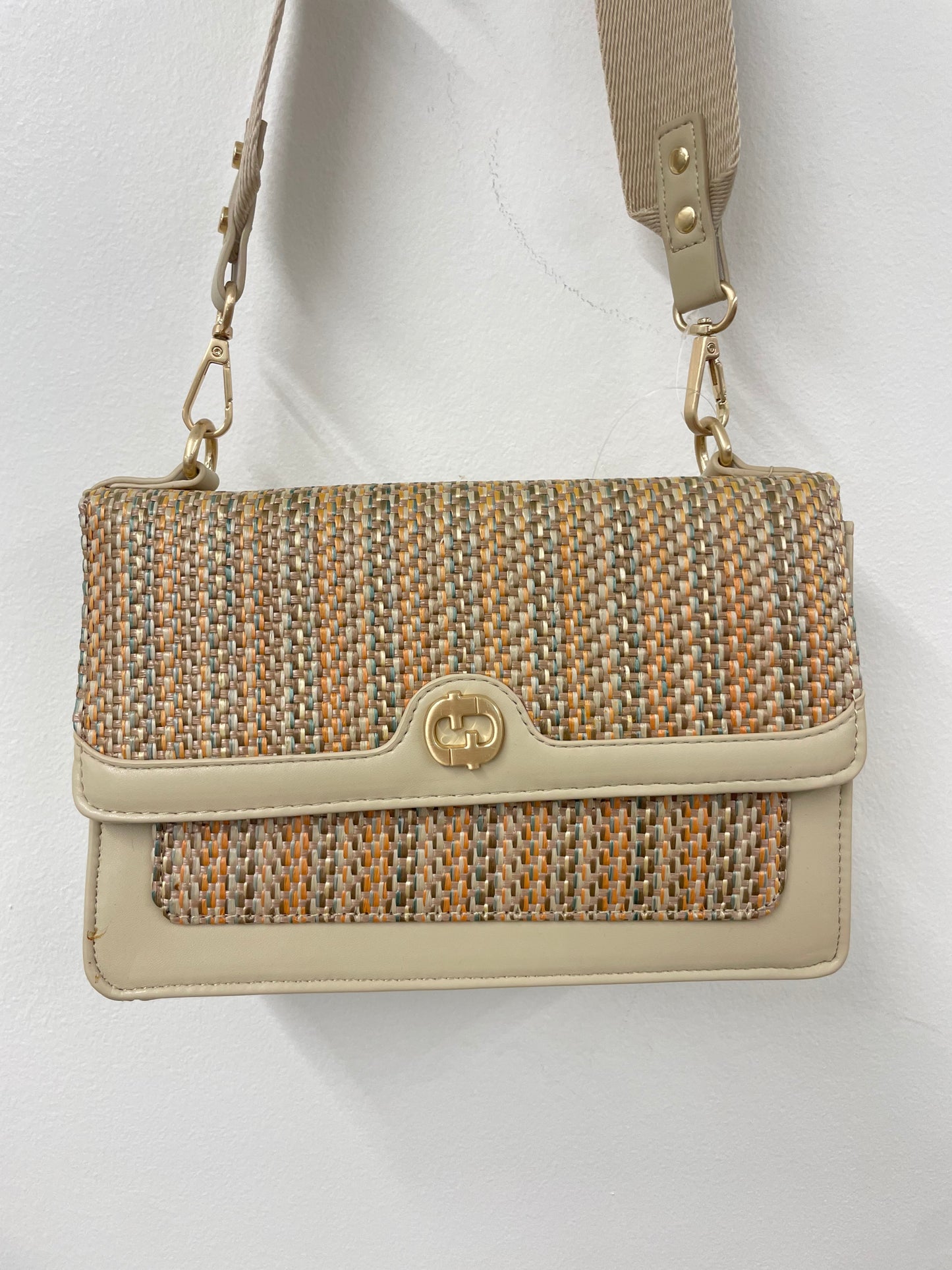 Time and Tru handbag