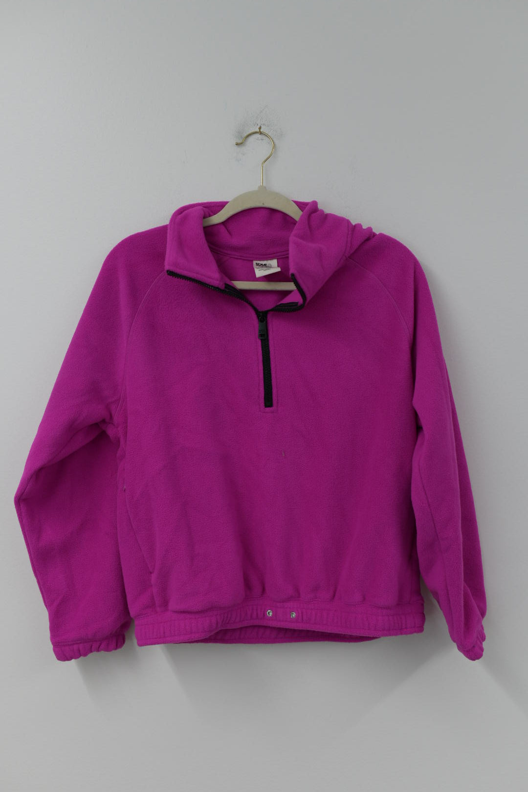 Love and Sports fleece pullover Size S /EUC