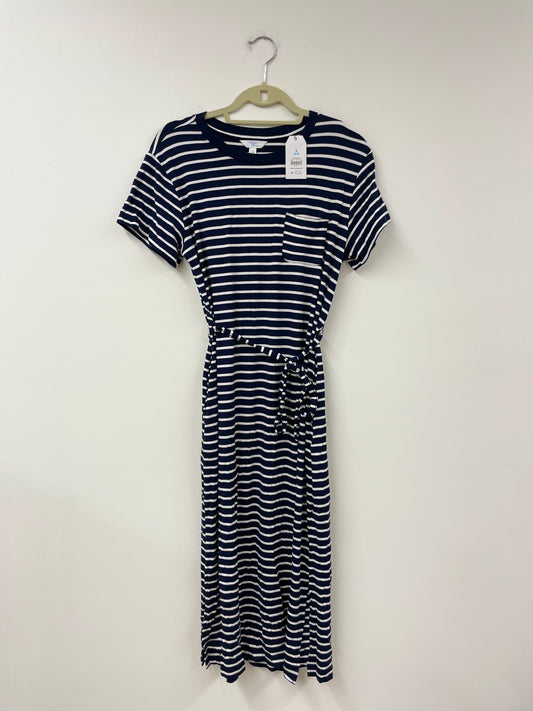 Time and Tru tie front midi dress Size S / NWT