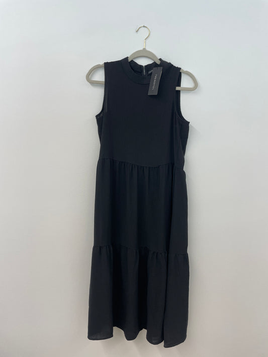 Trendyol sleeveless midi dress Size M /NWT