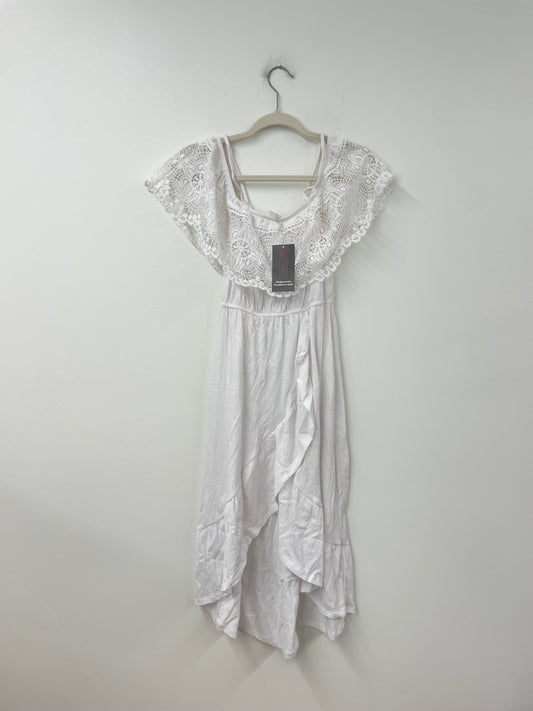 No Boundaries off the shoulder midi dress Size M / NWT