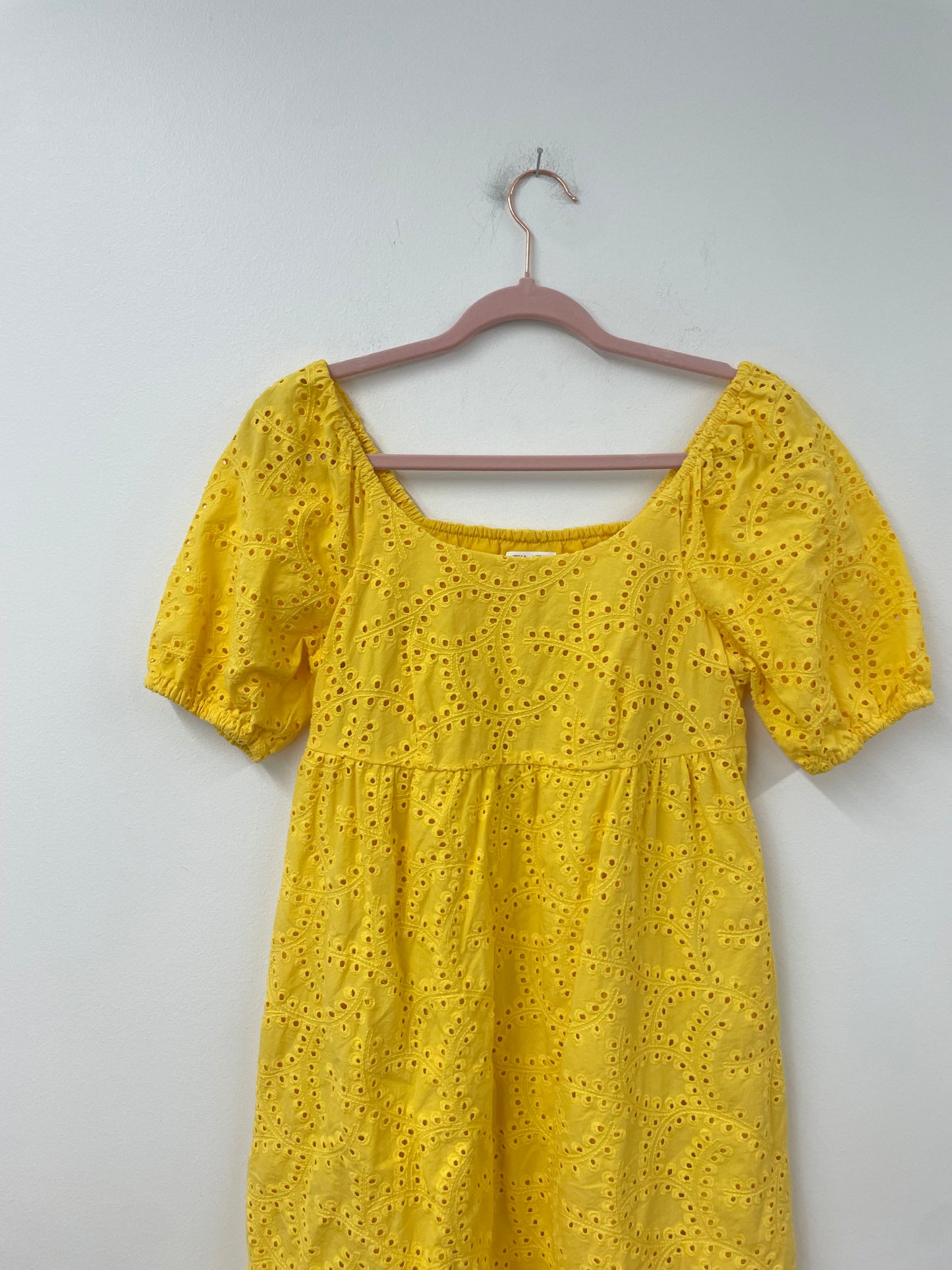 Time and Tru eyelet mini dress Size XS / NWT