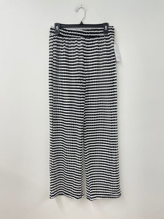 Time and Tru cover up pants Size S / NWT