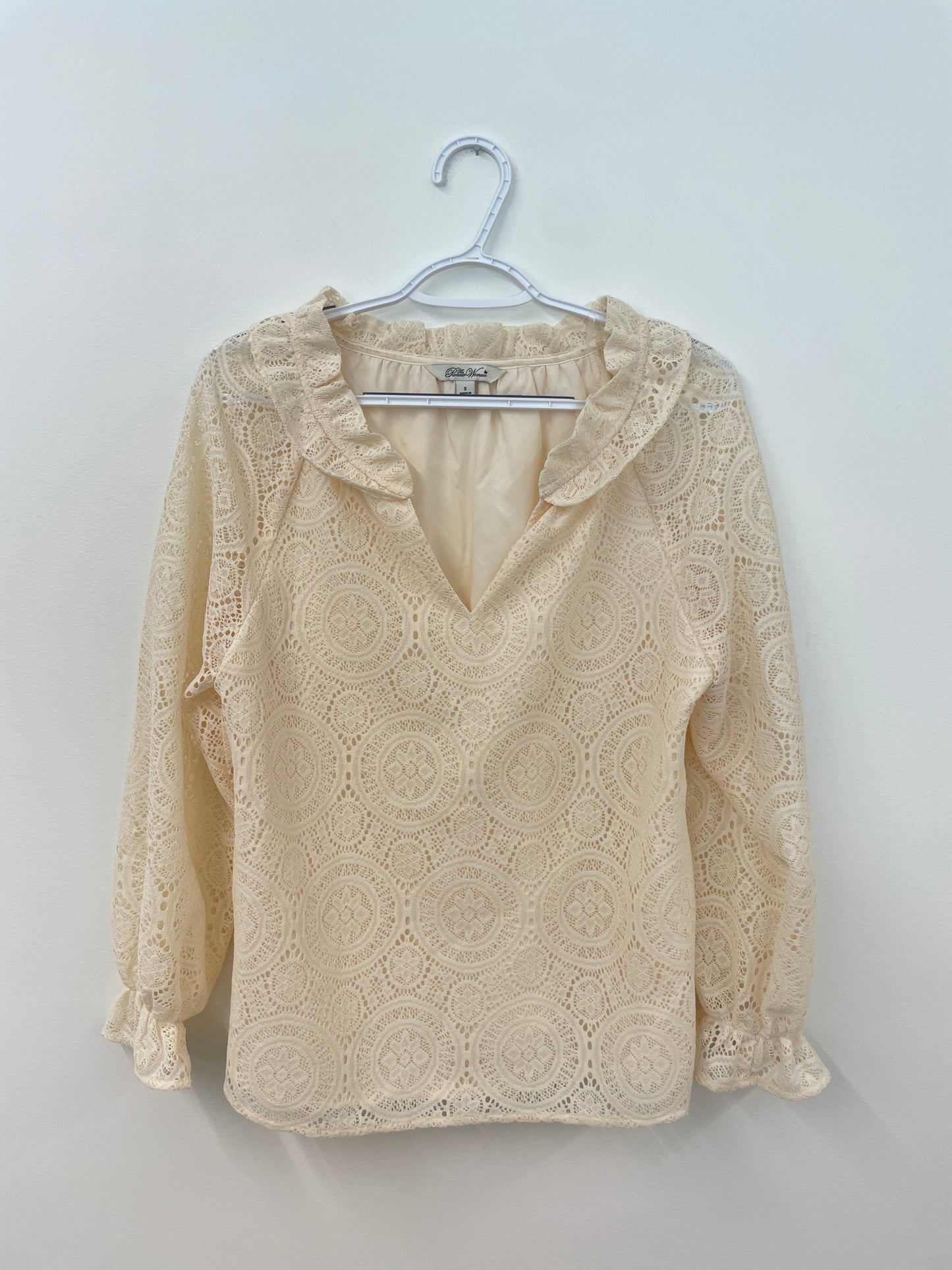 Pioneer Women long sleeve blouse Size S / EUC