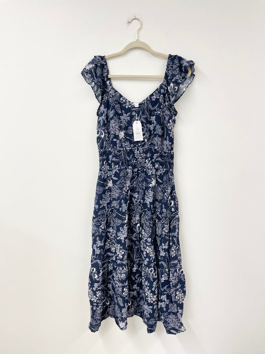 Time and Tru smocked midi dress Size S / NWT