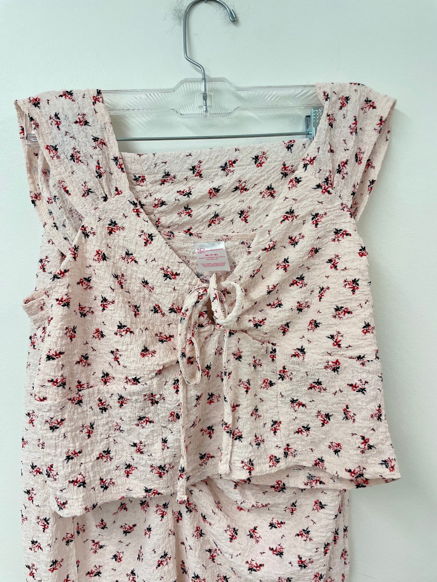 No Boundaries high waisted skirt/crop top set Size M / NWT