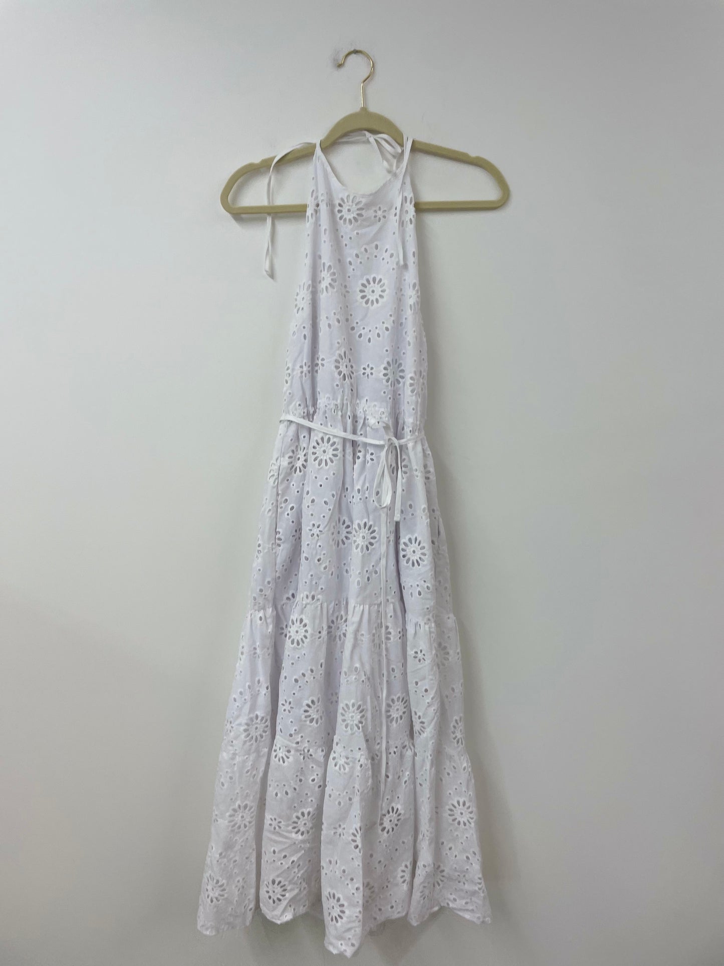 Time and Tru halter top eyelet midi dress Size S / NWT