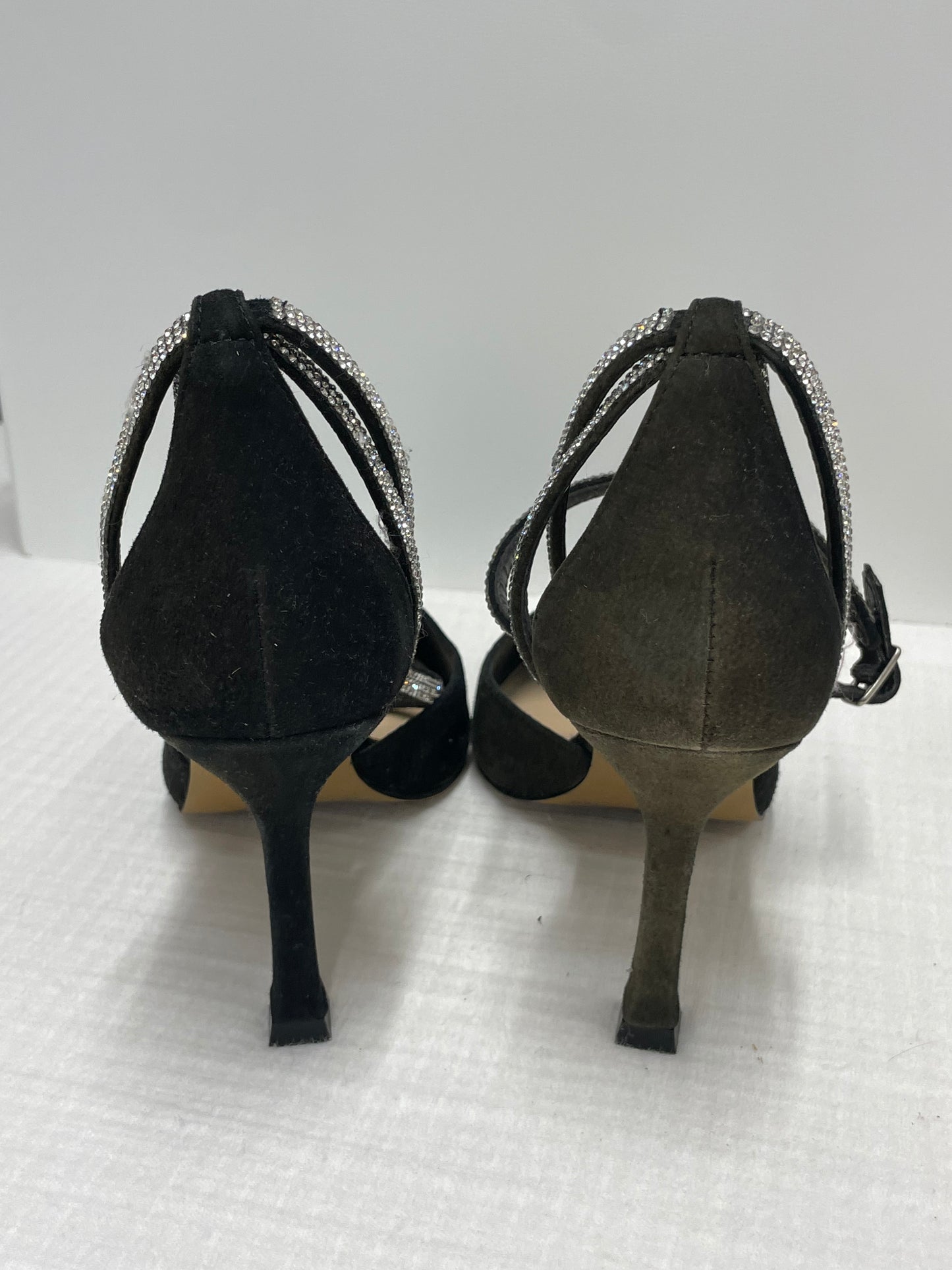 Vince Camuto Ketrinda Black Ankle Strap Suede Pump Size 7.5 / GUC