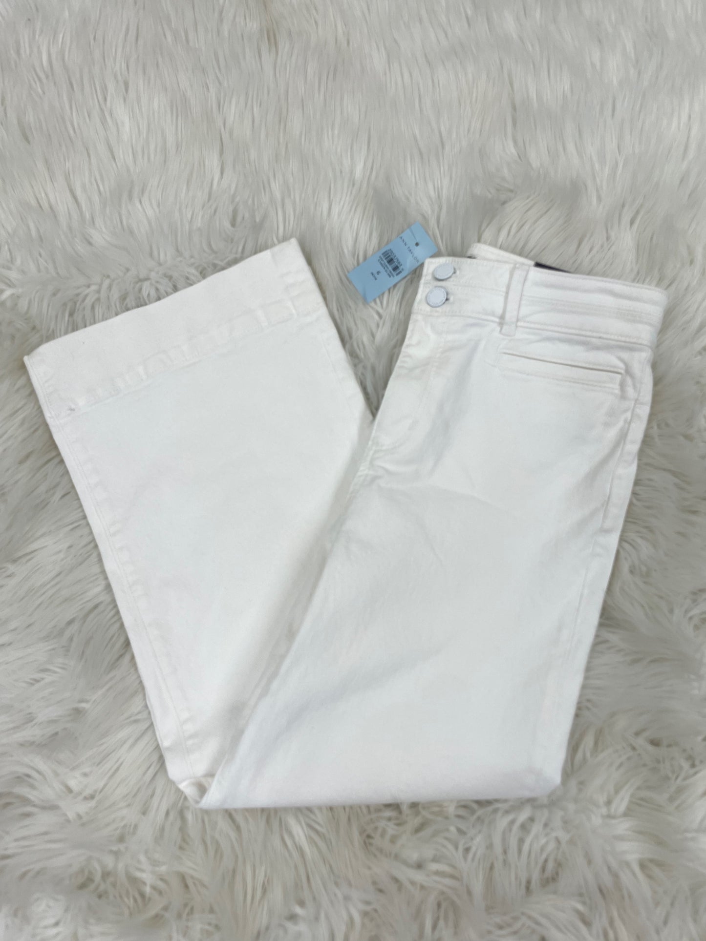 Ann Taylor high rise wide leg jeans Size 6p \NWT