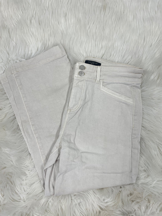 Ann Taylor the easy straight jeans Size 4p \EUC