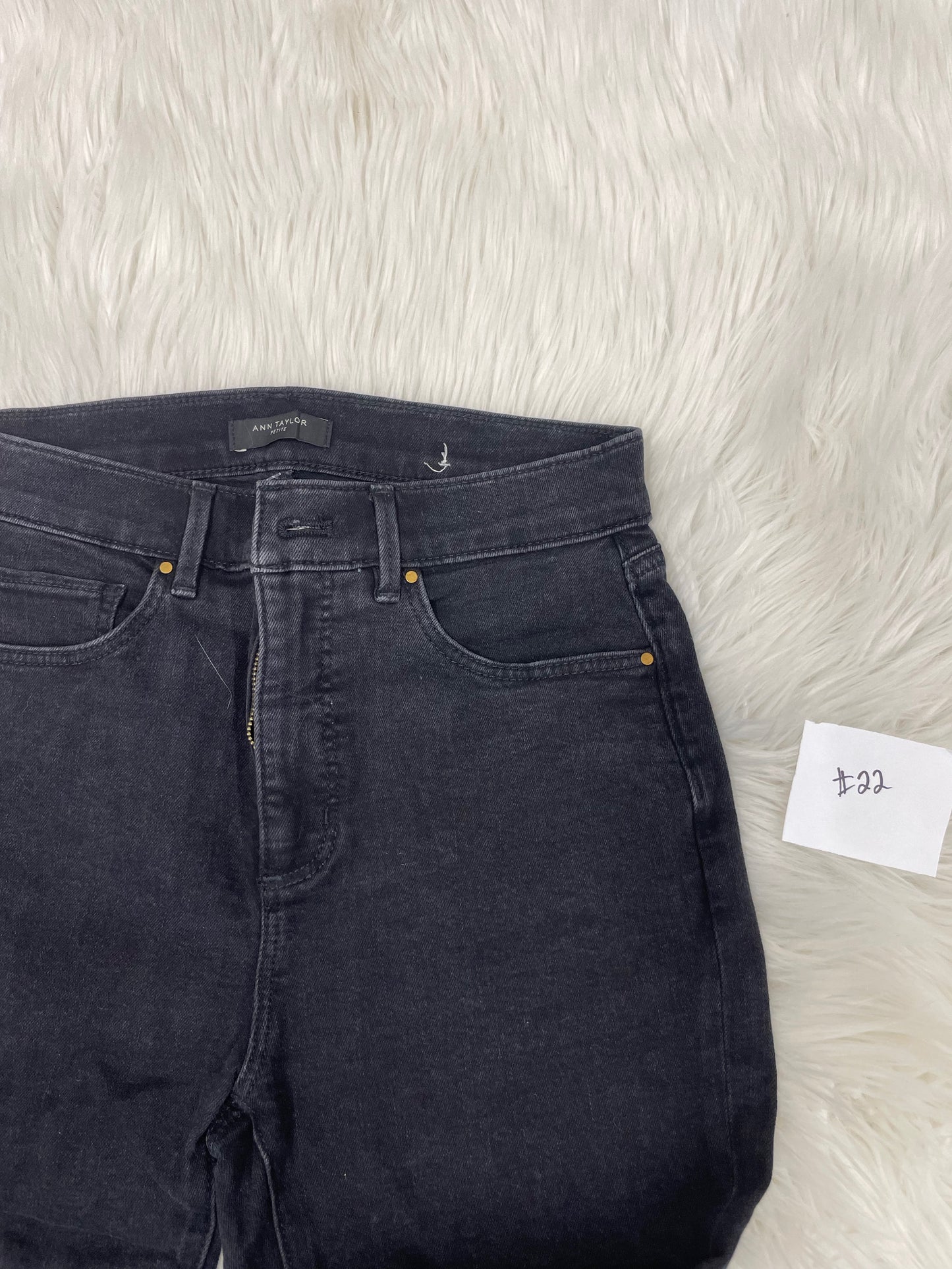 Ann Taylor boot crop jeans Size 4p \EUC
