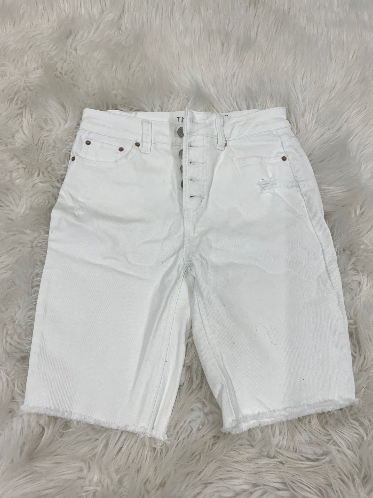 Time and Tru high rise jeans shorts Size 4 \EUC