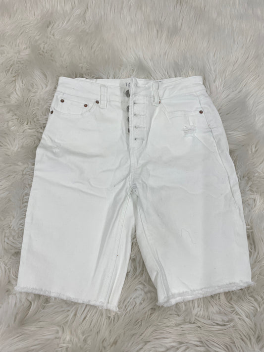Time and Tru high rise jeans shorts Size 4 \EUC