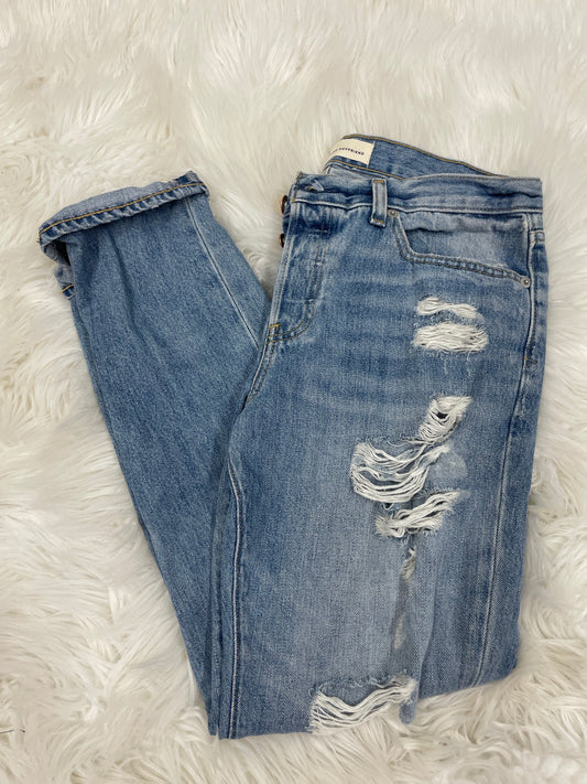 Gap relaxed boyfriend jeans Size 28 \ EUC